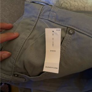 Old Navy Gray/Grey Chino Pants/Jeans 31x32 Men's NWT